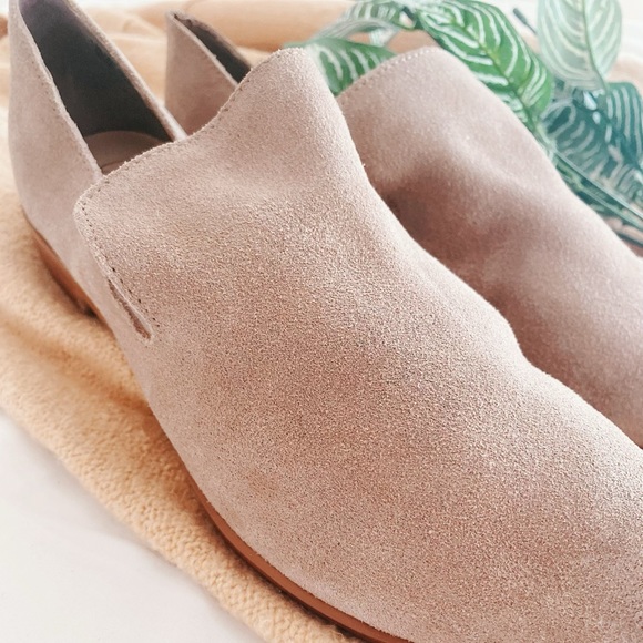 Crown vintage suede tan flats - Picture 6 of 9